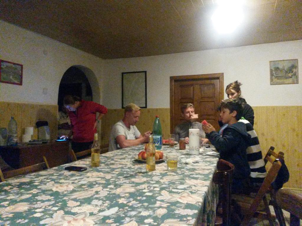 Cabana Pietricica Dâmbovicioara Bagian luar foto